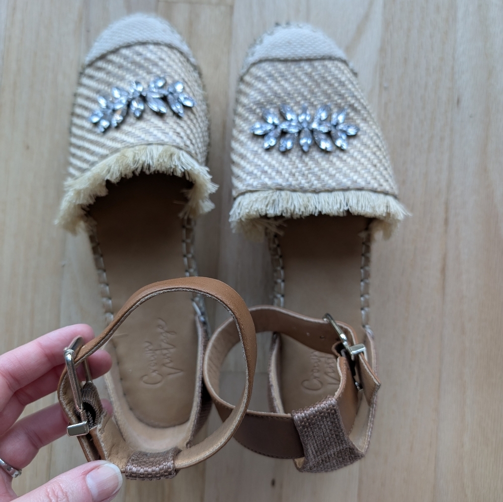 Crown Vintage Espadrilles with Jewels - Ankle Strap Sandals (Size 7.5) - Picture 2 of 8